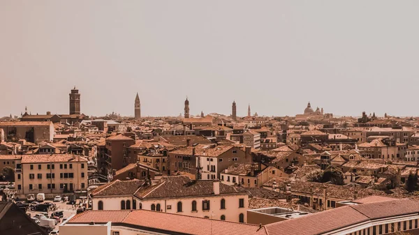 Venedik 'in üst görüntüsü, havadan, İHA' dan