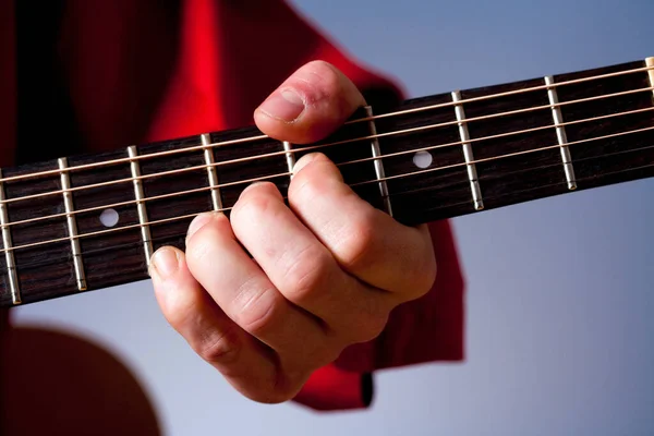 Fingers Guitar Player Playing Acoustic Guitar — Stock Photo, Image