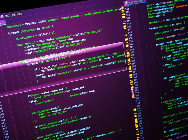 Zeilen Php Code Auf Dem Monitor Auf Rosa Hintergrund Makro — Stockfoto