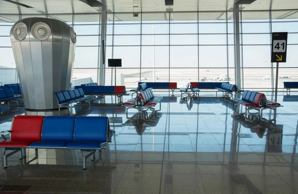 Salón Contemporáneo Con Asientos Aeropuerto Sin Personas — Foto de Stock