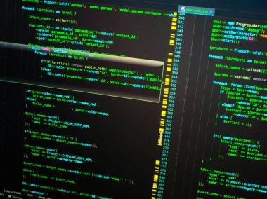 Php dilini kullanarak kod düzenleyicisinde Web sitesinin bilgisayar mühendisliği