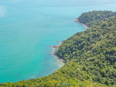 Angthong Milli Deniz Parkı.Angthong Ulusal Deniz Parkı.Paradise egzotik deniz manzarası tropikal adanın sahil şeridi