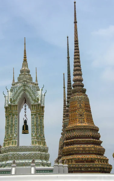 Campanario en el templo Wat Arun — Foto de Stock