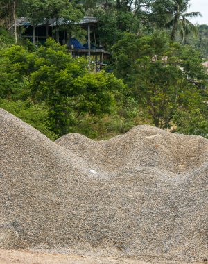 Ezilmiş taş yığını