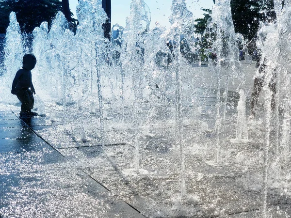 Child Having Fun Dry Fountain Hot Sunny Day — Stock Photo, Image