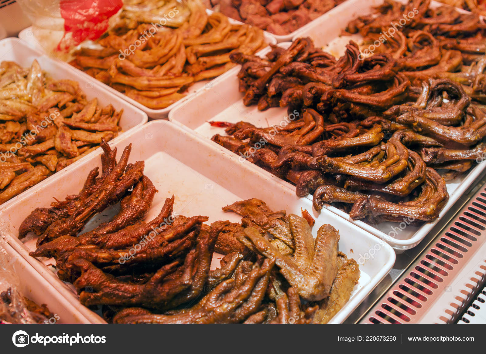 Маринованная Пряная Уличная Еда Чэнду Торгует Мясом Овощами.