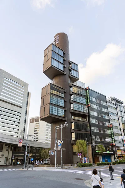 Shizuoka Press & Broadcasting Center gebouw Ontworpen door Kenzo Tange in Tokyo. — Stockfoto