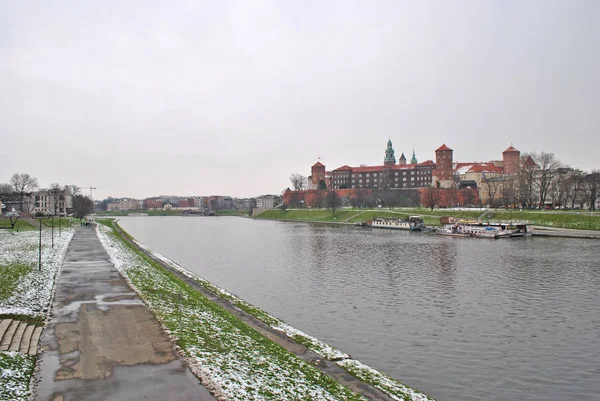 Zamek Królewski Wawelu Rzece Wiśle Kraków — Zdjęcie stockowe