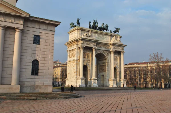 Památník Oblouku Míru Miláně Itálie — Stock fotografie