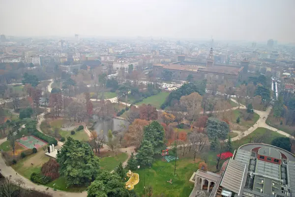 Park Sforza Kastély Milánóban Olaszország — Stock Fotó