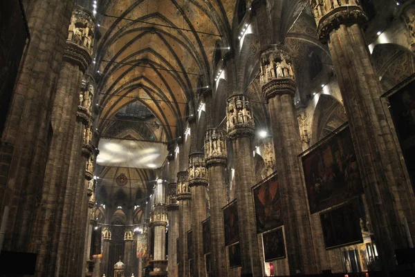 Poderosas Colonias Milán Catedral Italia —  Fotos de Stock
