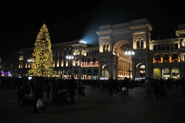 Galleria Vittorio Emanuele Christmass Tree Evening Milan — Stock Photo, Image