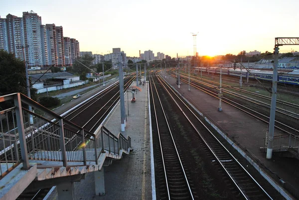 Sonnenuntergang Über Dem Bahnhof Kyiw Ukraine — Stockfoto