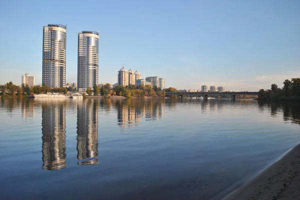 Hoge Nieuwbouw Kiev Oekraïne — Stockfoto