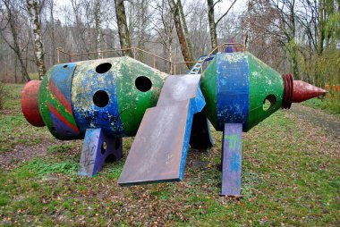 Sovyet tarzı parkta kayma