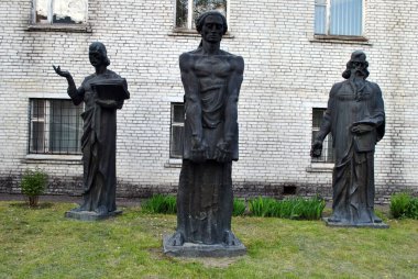 İnsanların anıtı.