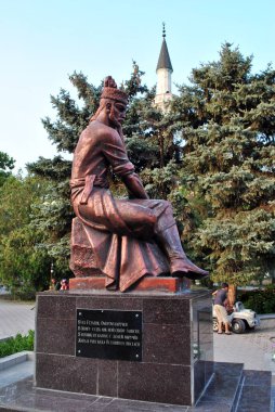 Evpatoria 'daki şairin anıtı.