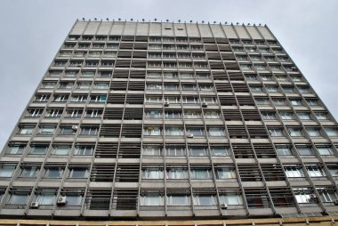 Ukrayna 'da eski bir Sovyet binası, Kyiv