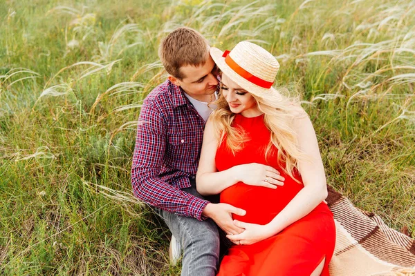 Pregnant Girl Tummy Awaiting Delivery Red Dress Straw Hat Her — Stock Photo, Image