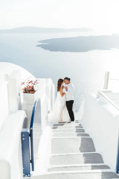 Wedding Santorini Island Greece Beautiful Couple Bride White Wedding Dress — Stock Photo, Image