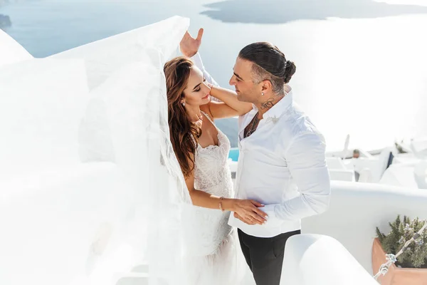 Hochzeit Auf Der Griechischen Insel Santorin Schönes Paar Braut Weißen — Stockfoto