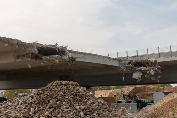 Eski Karayolu Köprüsü Yıkıldı — Stok fotoğraf