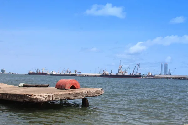 Nube Cirros Sobre Puerto Lagos — Foto de Stock