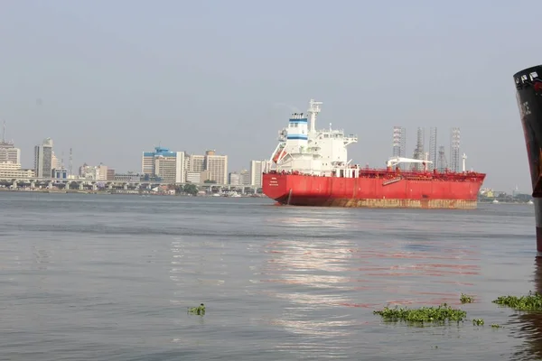Lagos Havn Nigeria Olie Lastet Skib Exit Havn Ofter Losning - Stock-foto