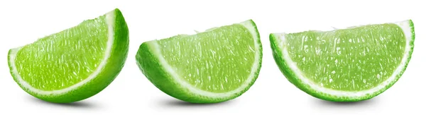 Na białym tle owoc Limes ścieżka przycinająca — Zdjęcie stockowe
