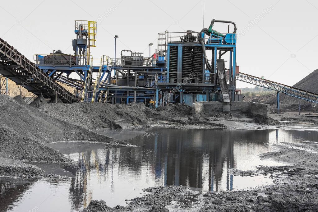 Open Pit Coal Mining and processing in South Africa. Washing and storage