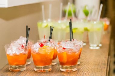Turuncu kokteyl hoş geldiniz iç kurumsal gala yemeği ziyafet olay