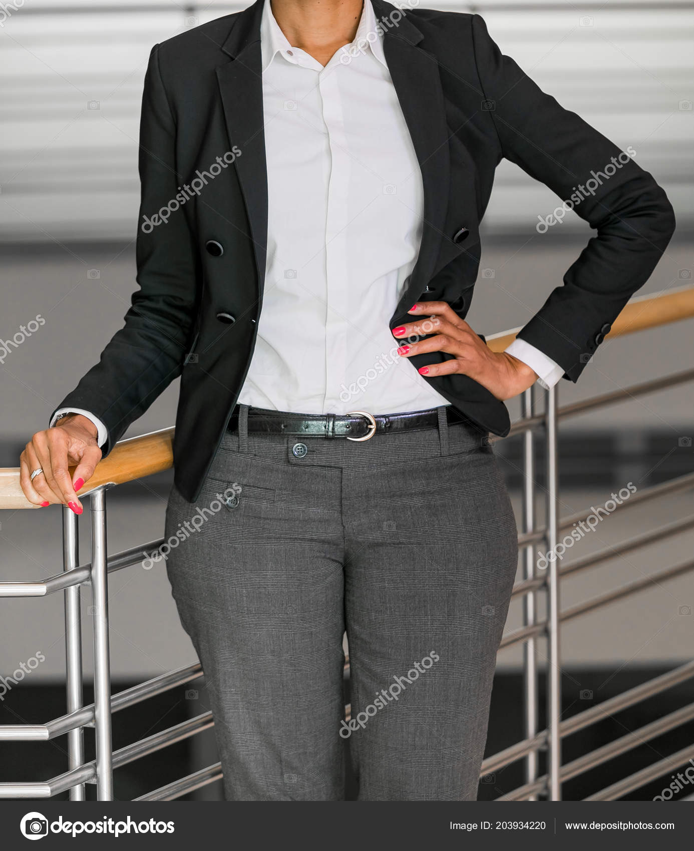 business woman attire 2018