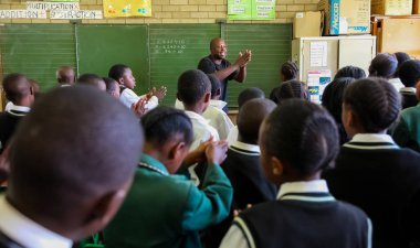 Johannesburg, Güney Afrika, 26 Ekim 2011, Afrikalı çocuk İlköğretim Okulu sınıf