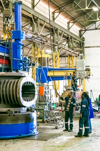 ヨハネスブルグ 南アフリカ 2016 産業用バルブ製造 アセンブリ工場 ストックフォト