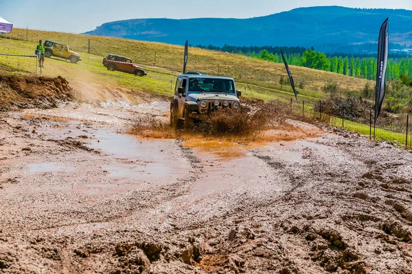 Harrismith Sudáfrica Octubre 2015 4X4 Entrenamiento Conductores Barro Campamento Jeep —  Fotos de Stock