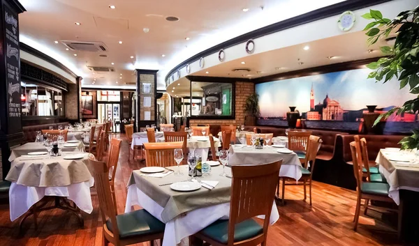 Johannesburg Sud Africa Aprile 2011 Interno Del Ristorante Mediterraneo Market — Foto Stock