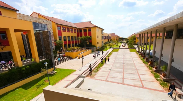 大学のキャンパスで建物外観のヨハネスブルグ 南アフリカ 2012 — ストック写真