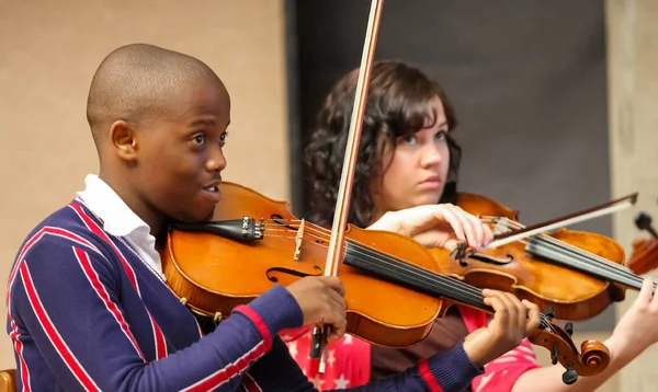 요하네스버그 남아프리카 Diverse Youth Music School Orchestra — 스톡 사진