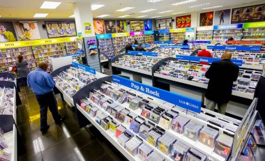 Bir müzik Cd Mağazası Johannesburg, Güney Afrika - 05 Temmuz 2011: iç içinde