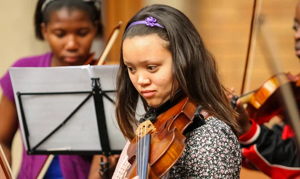Johannesburg South Africa August 2010 Diverse Youth Music School Orchestra — Stock Photo, Image