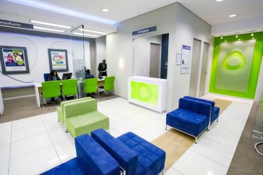 Modern Afrika Bankası iç iç