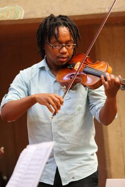 Çeşitli gençlik müzik okul Orkestrası 