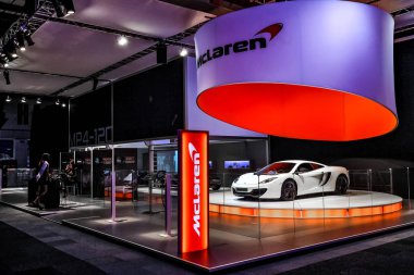 McLaren Mp4 - 12c ekranda