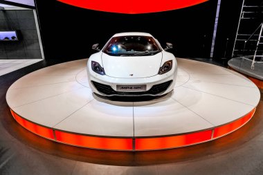 McLaren Mp4 - 12c ekranda