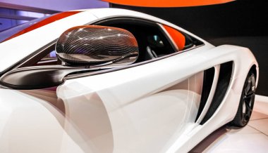 McLaren Mp4 - 12c ekranda