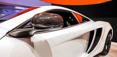 McLaren Mp4 - 12c ekranda