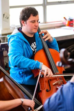 Çeşitli gençlik müzik okul Orkestrası 