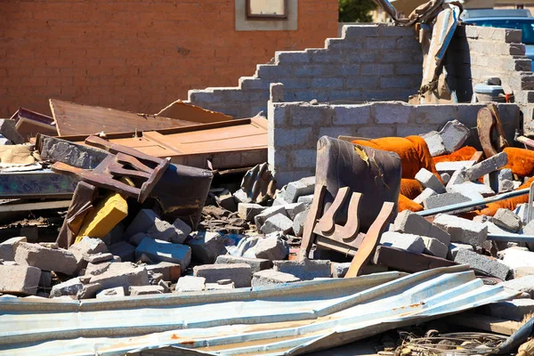 Tornado Case danneggiate in una piccola città — Foto Stock