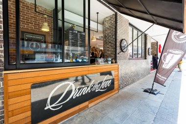 Retro Cafe kahvehane iç 