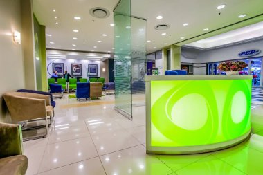 Modern Afrika Bankası iç iç